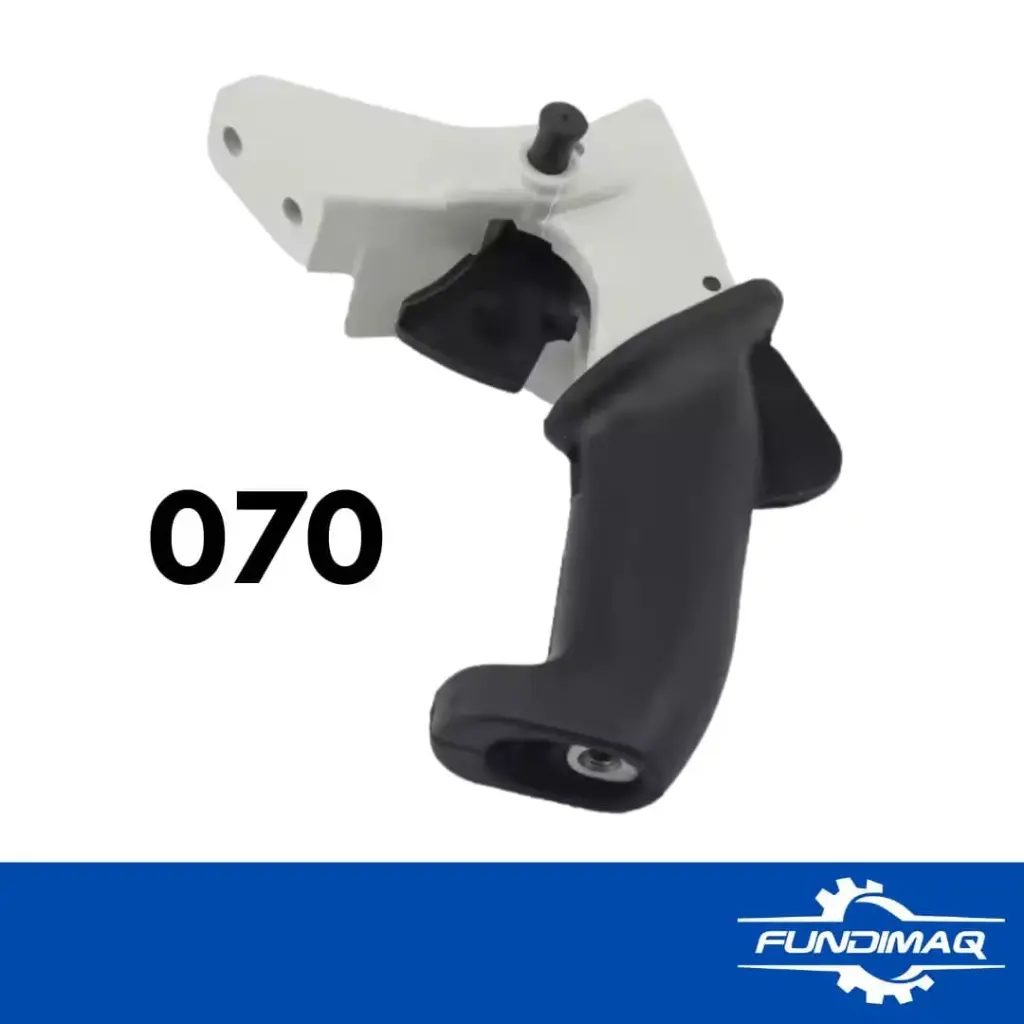 012 EMPUÑADURA STIHL 070